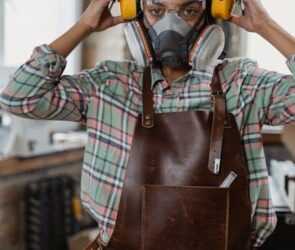 Silence Reimagined: Top Noise-Cancelling Headphones Reviewed